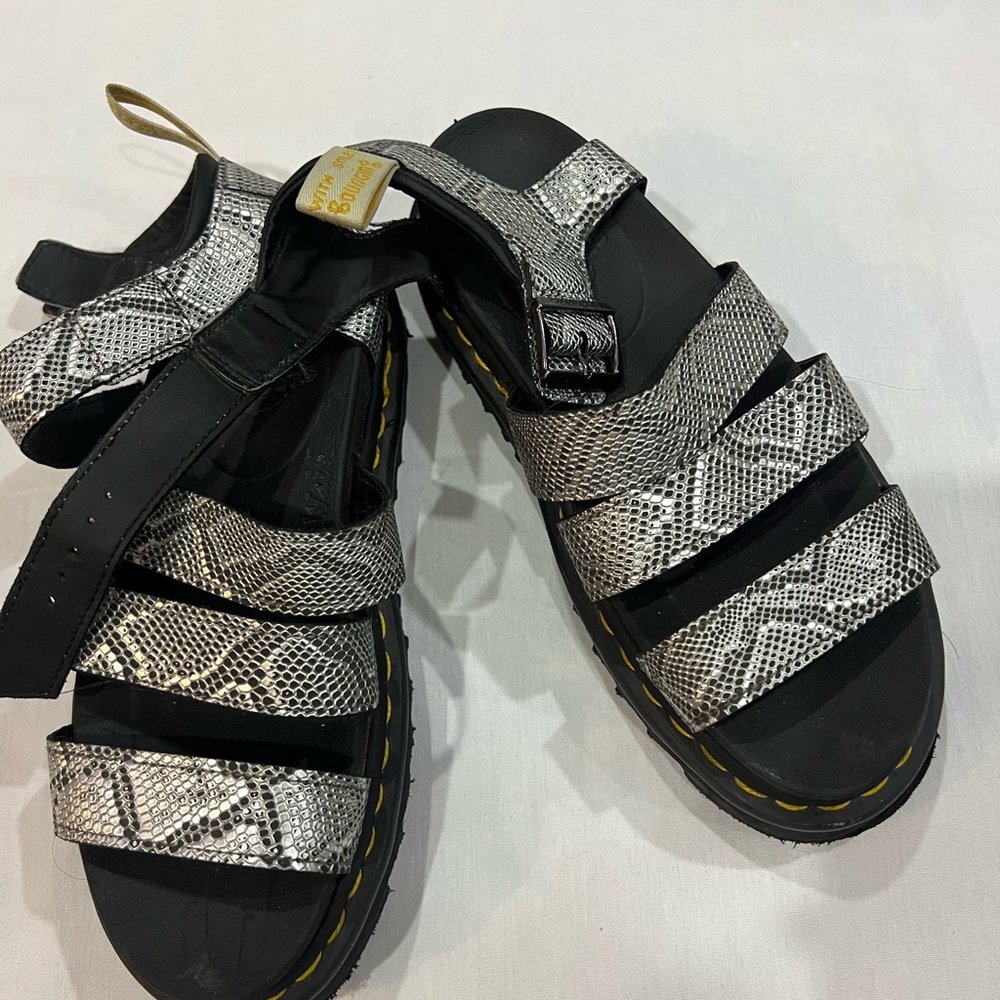Gladiator Dr. Martens